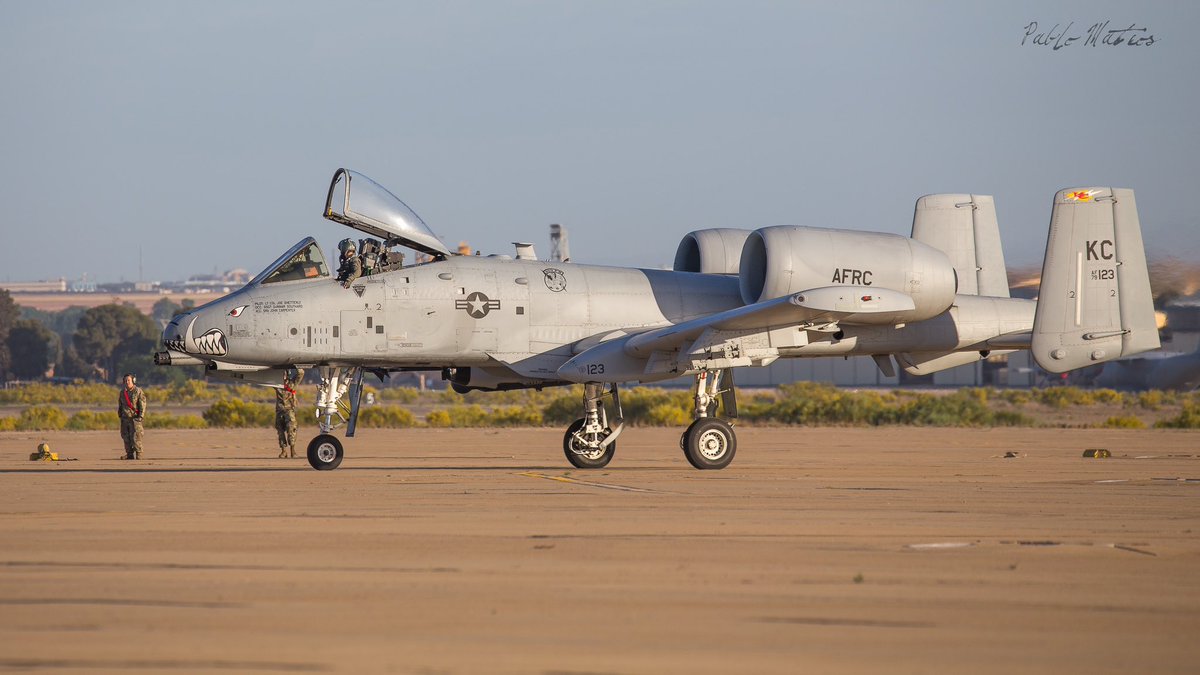 LeonSpotters's tweet image. Nuestros #spotters han podido disfrutar de una jornada en la #BAdeZaragoza viendo los aviones participantes en el ejercicio #SwiftResponse23 muchas gracias al @EjercitoAire y a la B.A. de #Zaragoza por permitirnos en acceso! Fotografías: @NeiraMateos