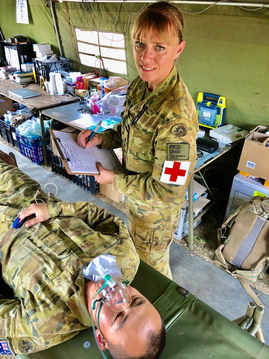 COMD2Bde's tweet photo. Tomorrow on #InternationalNursesDay we celebrate the nursing profession. #OurPeople from the Royal @AustralianArmy Nursing Corps embrace the values of compassion &amp; service to others, reflecting the care to the wounded &amp; dedication to our nation.

'Pro Humanitate' - For humankind. https://t.co/LwzXywJMlH