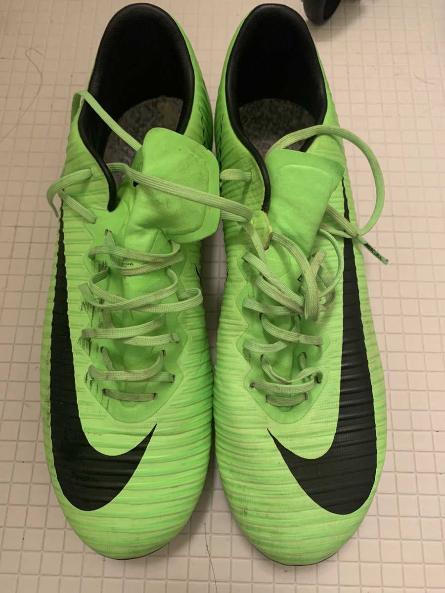 RYU80529272's tweet photo. サイズ　27
インソールあります。
16000円です！

よろしくお願い致します。 https://t.co/8ID56Togtj