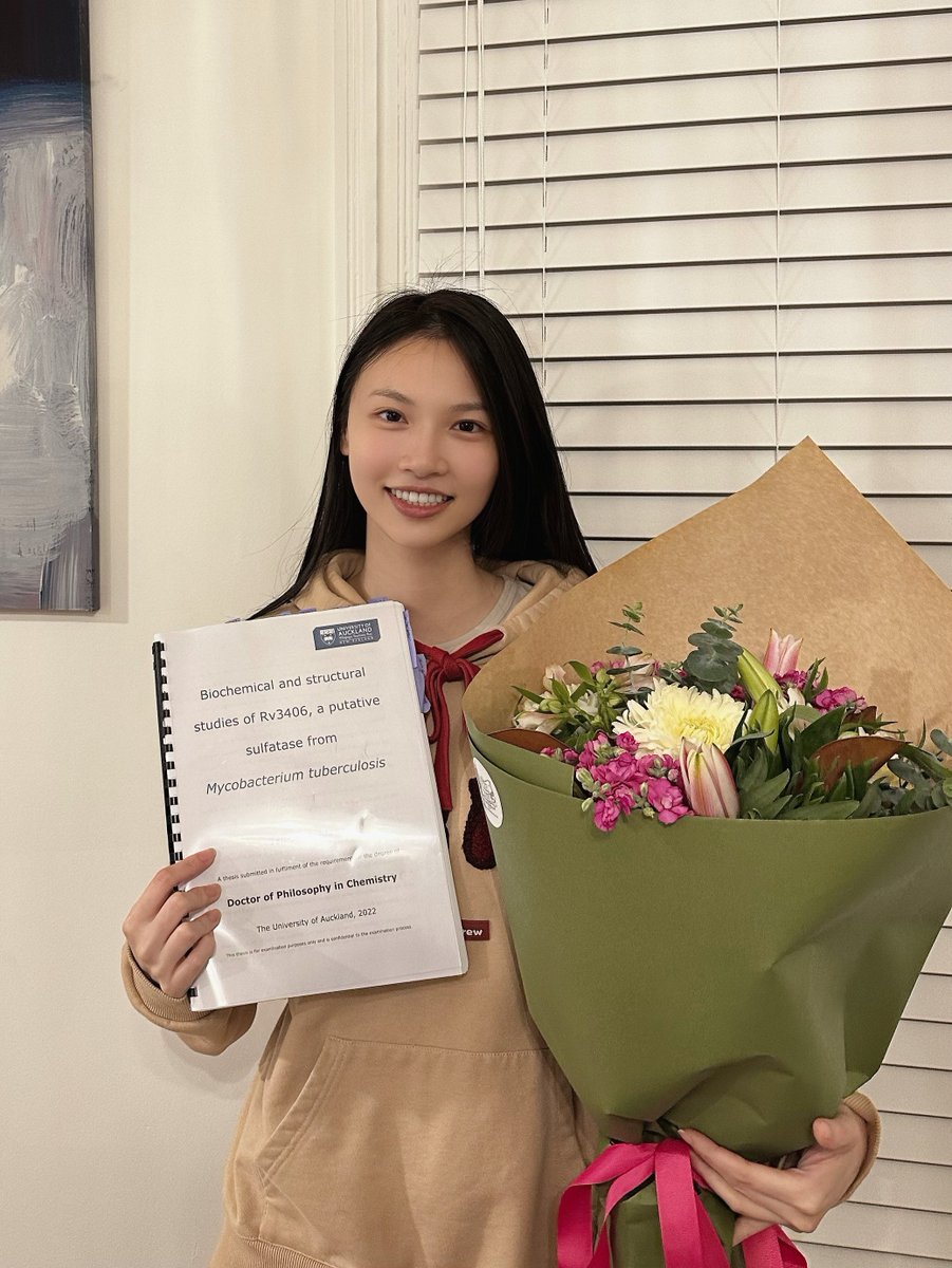 Leung_Group's tweet photo. Huge congratulations to the new Dr Vicky Juan @VickyJuan10 for passing her PhD viva today. Vicky is our last PhD from UoA @ScienceUoA @SCSatUoA She successfully characterised a putative Mtb sulfatase. A paper is under preparation so watch this space! Well done Vicky #WomenInSTEM https://t.co/gRJ3x6HE6n