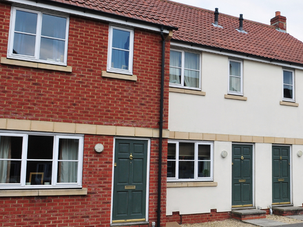 Local Councillor warns local authority to avoid room rental scheme

shannonside.ie/news/local-cou…