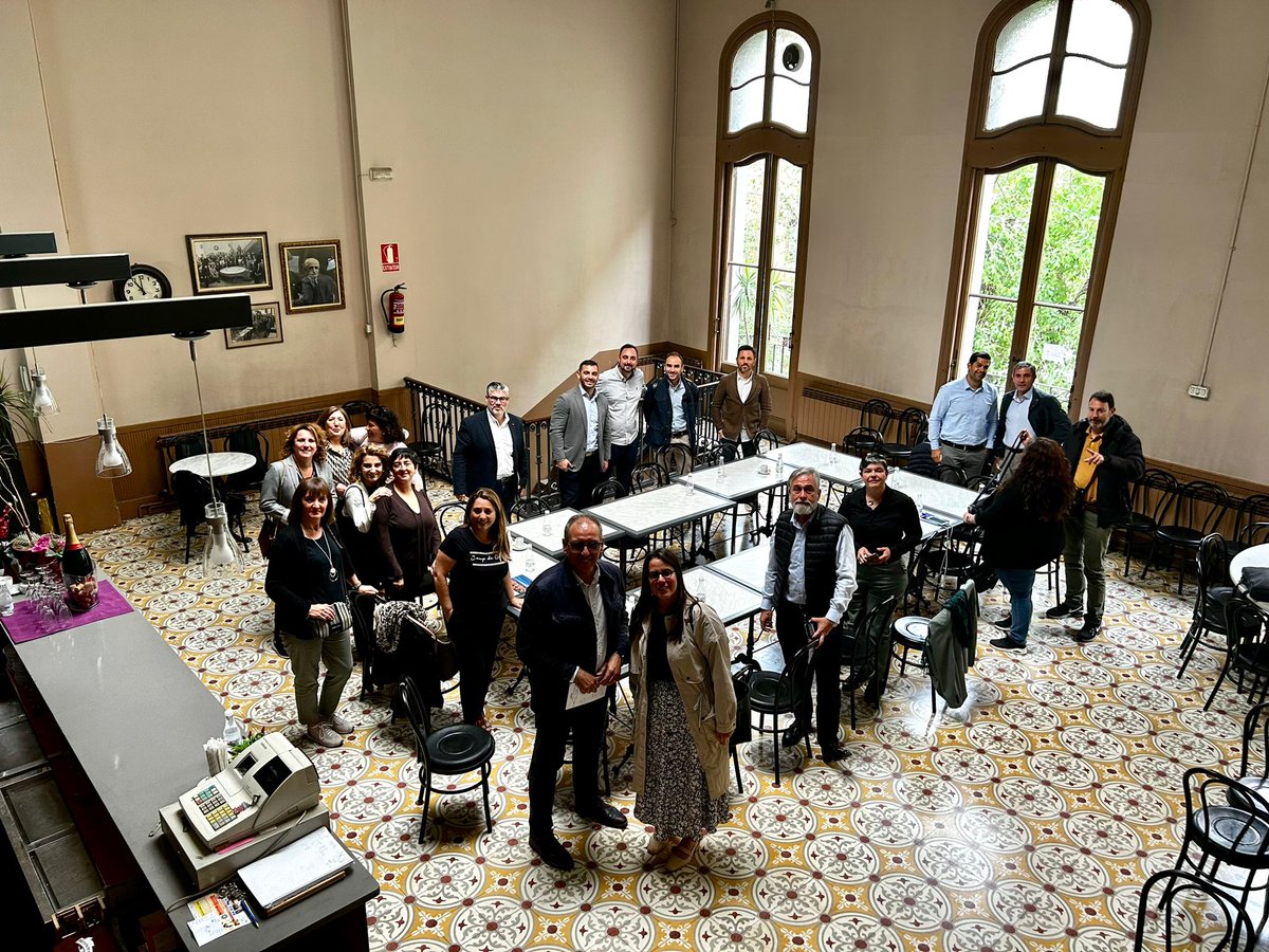 Esta semana hemos tenido la reunión de Gerentes de <a href="/Immosomni_/">Immosomni</a>  en la <a href="/fm_laformiga/">LaFormigaMartinenca</a>.

Pertenecer a una #mls no solamente es vender pisos, sino también de formar parte de un espacio en donde todos los asociados compartimos valores, conocimientos y buenos momentos ☺️

#immobiliaria