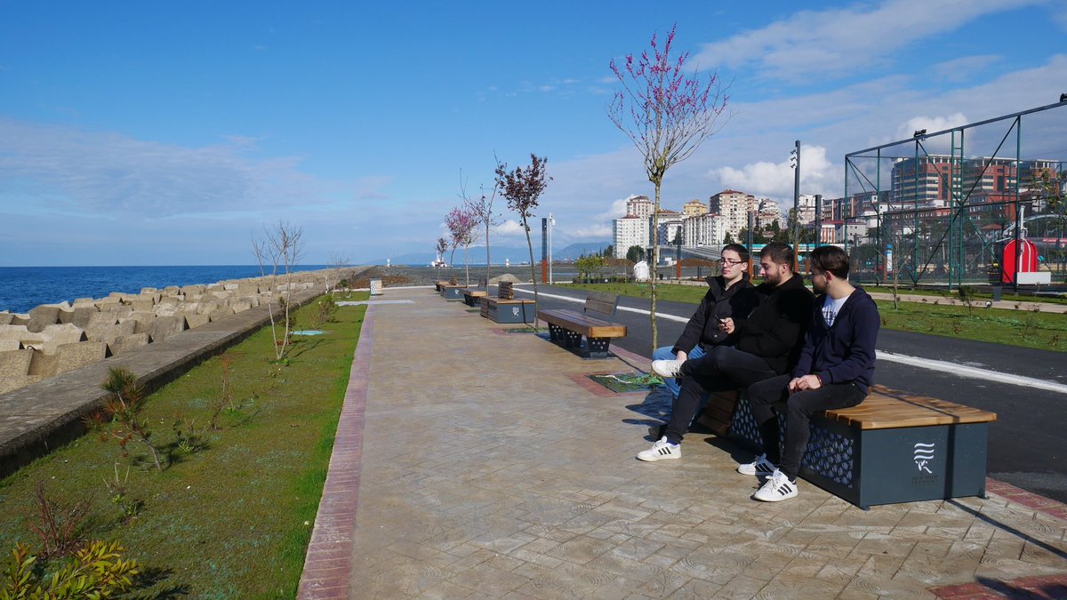 Dayala Lang tweet media