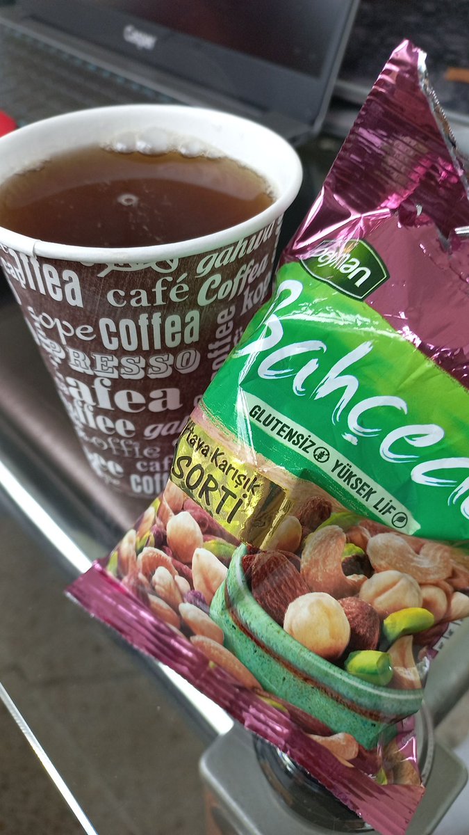 jaemlbs's tweet photo. benim glutensiz kahvalti♡ https://t.co/Tz7IL82Wkf