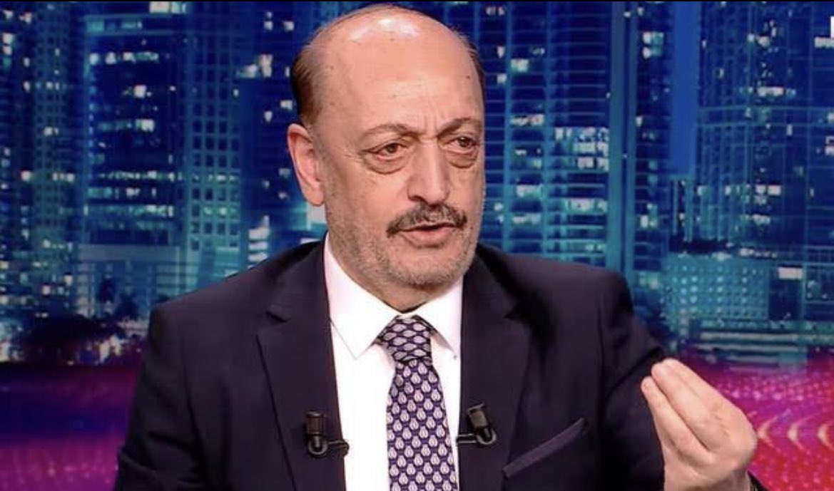 - memur maaşını (!)
 "EN DÜŞÜK" İŞÇİ MAAŞINA  eşitleyeceģiz
 "EN DÜŞÜK" İŞÇİ MAAŞINA . . 

Şu cümleyi 3 defa üst üste okuyup sinirlenmeyecek memura 1 kilo muz hediye ediyorum . 
Onu bile almakta zorlanıyoruz artık ne de olsa !

#MemurAffetmeyecek