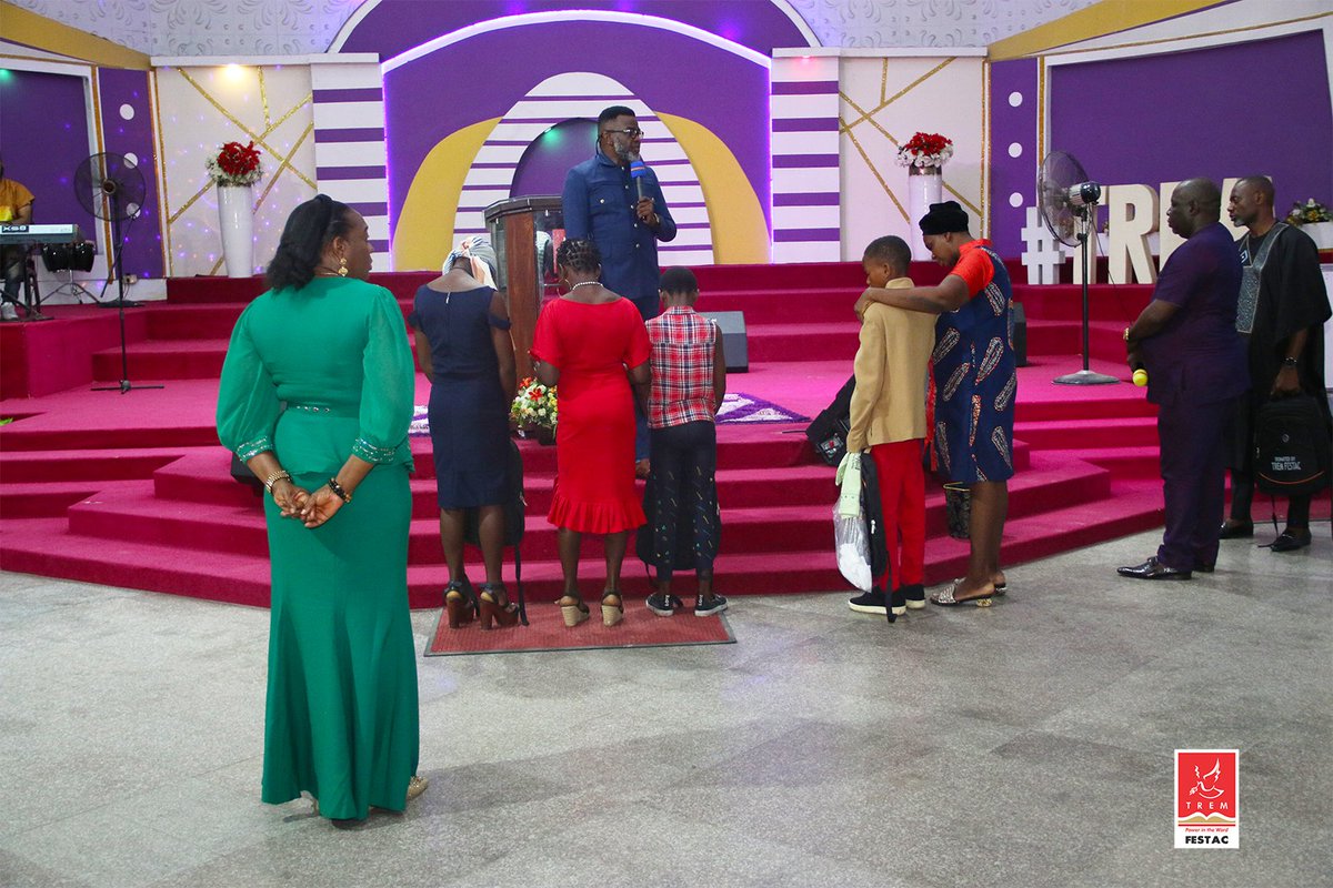 tremfestac's tweet photo. #Throwback to #Impact
Enjoy some moments during the presentationπ₯π₯π₯π₯
#TREM #TREMFESTAC #ExceedingGreatReward #UnlockedGreatness #TBT #ThrowbackThursday #FormidableImpact
@festaconline @Jaatchybaby @TheVeras46 @emesie01 @tremhqt @BlentAcademy @drmikeokonkwo @drpeaceokonkwo https://t.co/ATFdDAYQXm