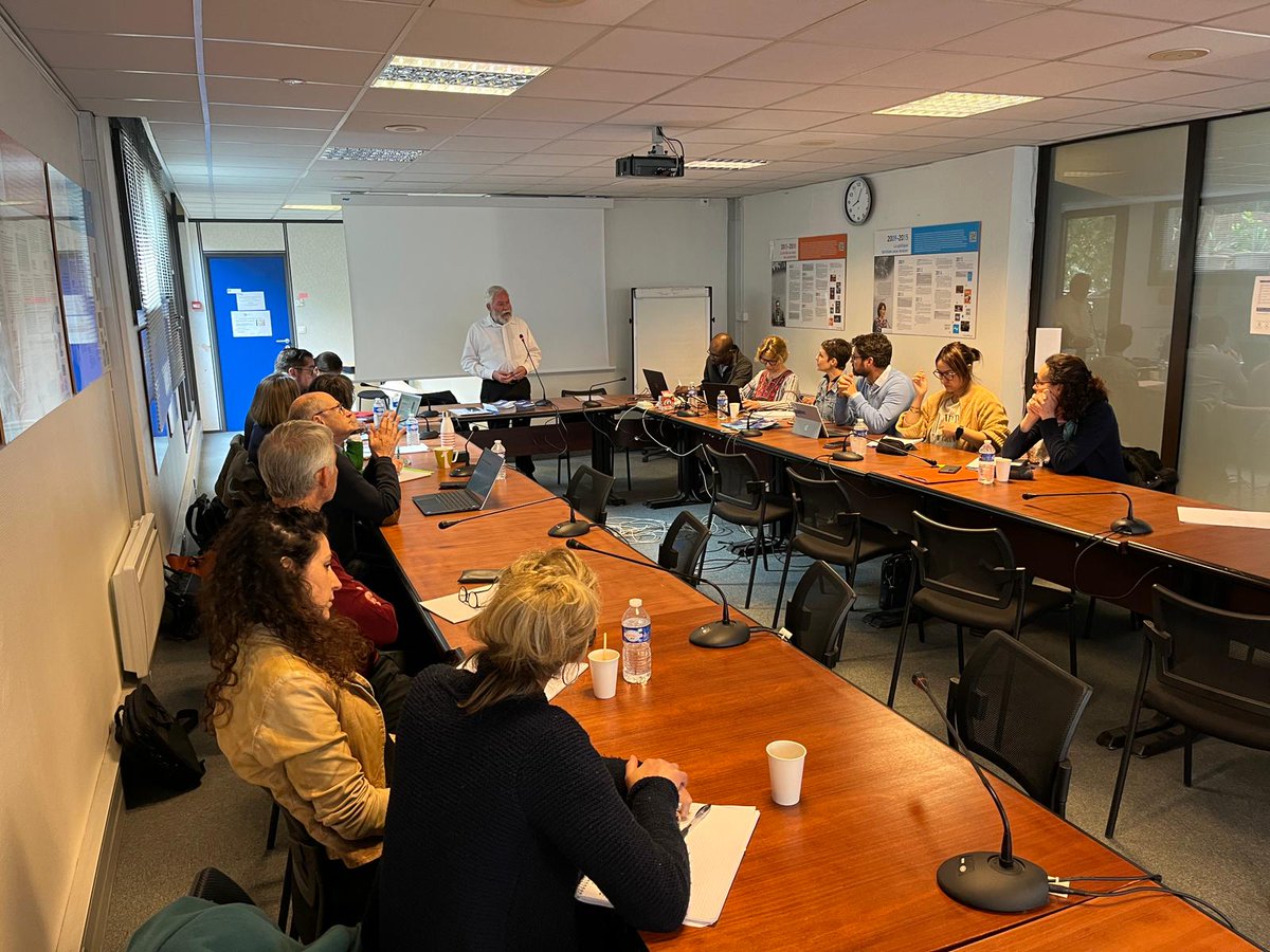 Udaf48's tweet photo. #Evaluation des #ESMS : l’#Udaf de la #Lozère participe à la réunion de l’#Unaf et de l’#Uraf #Occitanie pour une meilleure #qualité de nos #accompagnements et de nos #pratiques professionnelles. https://t.co/dIufKvneQI