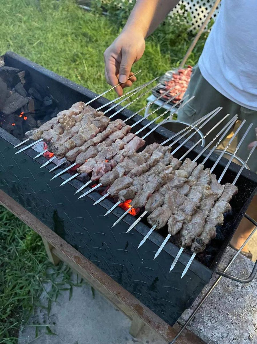 CBaxter4's tweet photo. Spend your free time lazing around, camping with friends and making barbecues
#camping #gourmet #grilledmeat https://t.co/FWWQwZCGcN