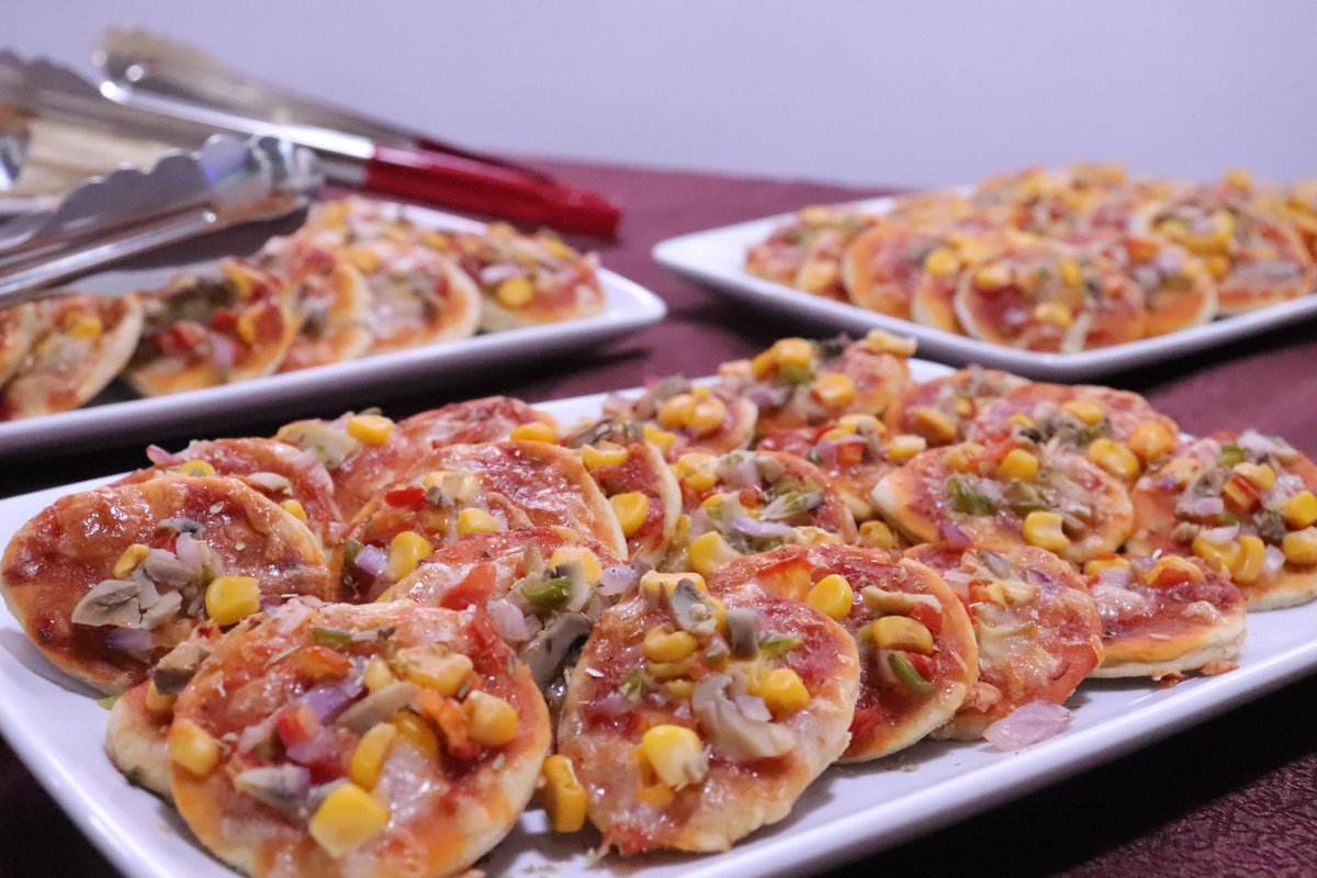 HcueCatering's tweet image. Throw Back Thursday to the opening of our Canteen at PHRC

H-cue is taking over the hospitality industry

#hcuecatering #food #PHRC #refinery #Tecnimont #oilandgasindustry #oilgas