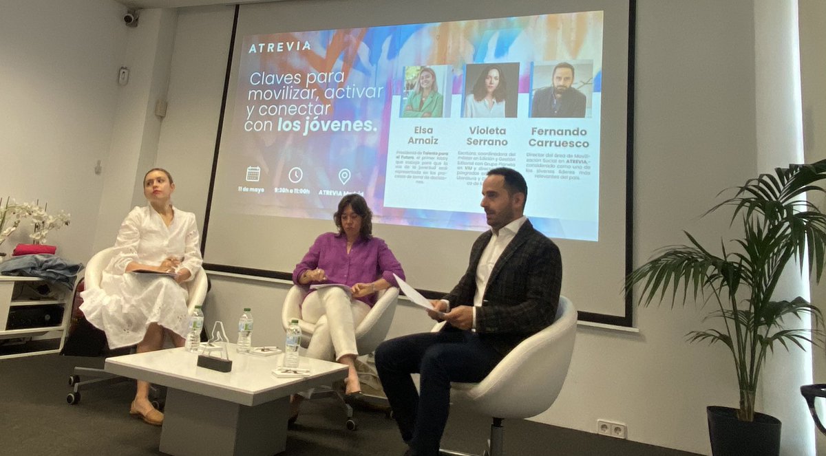 Hoy estamos en <a href="/Atrevia/">ATREVIA</a> escuchando a Elsa Arnaiz, Violeta Serrano y Fernando Carruesco, sobre las claves para conectar con los jóvenes.

@MutuaAbogacia 
@talentoparaelfuturo
