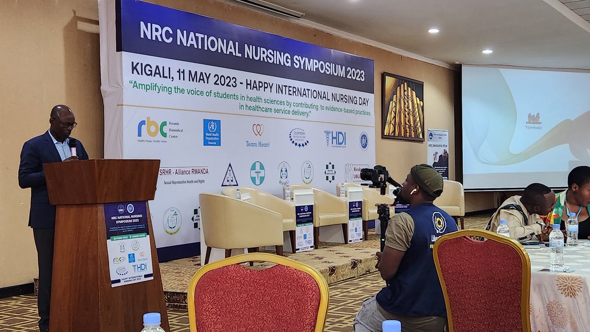 AdejumoOluyinka's tweet photo. Quite proud of these students today with their organization of a themed symposium to coincide with the International Nurses week. Kudos to the Nursing Research Club of the School of Nursing and Midwifery, College of Medicine and Health Sciences, University of Rwanda. https://t.co/ZFyJ6jm89y