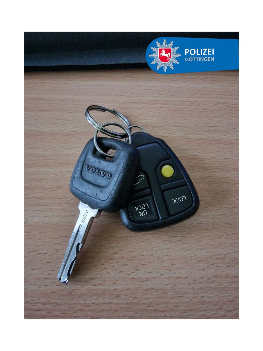 Polizei_GOE's tweet photo. Am gestrigen Tage fand eine aufmerksame Bürgerin diesen Autoschlüssel der Marke #Volvo, Am Schlehdorn auf dem #Nikolausberg, und gab ihn bei uns ab. Der #Autoschlüssel kann in der Dienststelle, Otto-Hahn-Straße 2 in #Weende, abgeholt werden. https://t.co/iuO16cnkNK