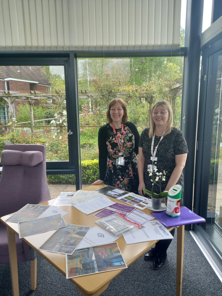 Last week Thursday as part of #DyingMattersAwarenessWeek our Wellbeing cafe was joined by @JordenGerring an End-of-Life Care Facilitator from @UHDBTrust Thanks to Jordan for coming and sharing information and helping with the conversations around death and dying