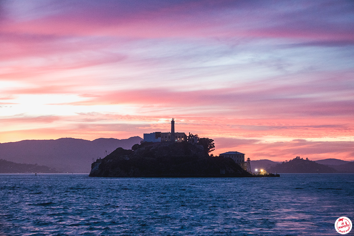 ❄ JePapote ❄ (@jepapote) on Twitter photo Sur le blog : Visiter la prison d'Alcatraz à San Francisco je-papote.com/visiter-prison… #sanfrancisco #blogvoyage <a href="/onlyinsf/">Only in SF @ 🌁</a> Sur le blog : Visiter la prison d'Alcatraz à San Francisco je-papote.com/visiter-prison… #sanfrancisco #blogvoyage <a href="/onlyinsf/">Only in SF @ 🌁</a>