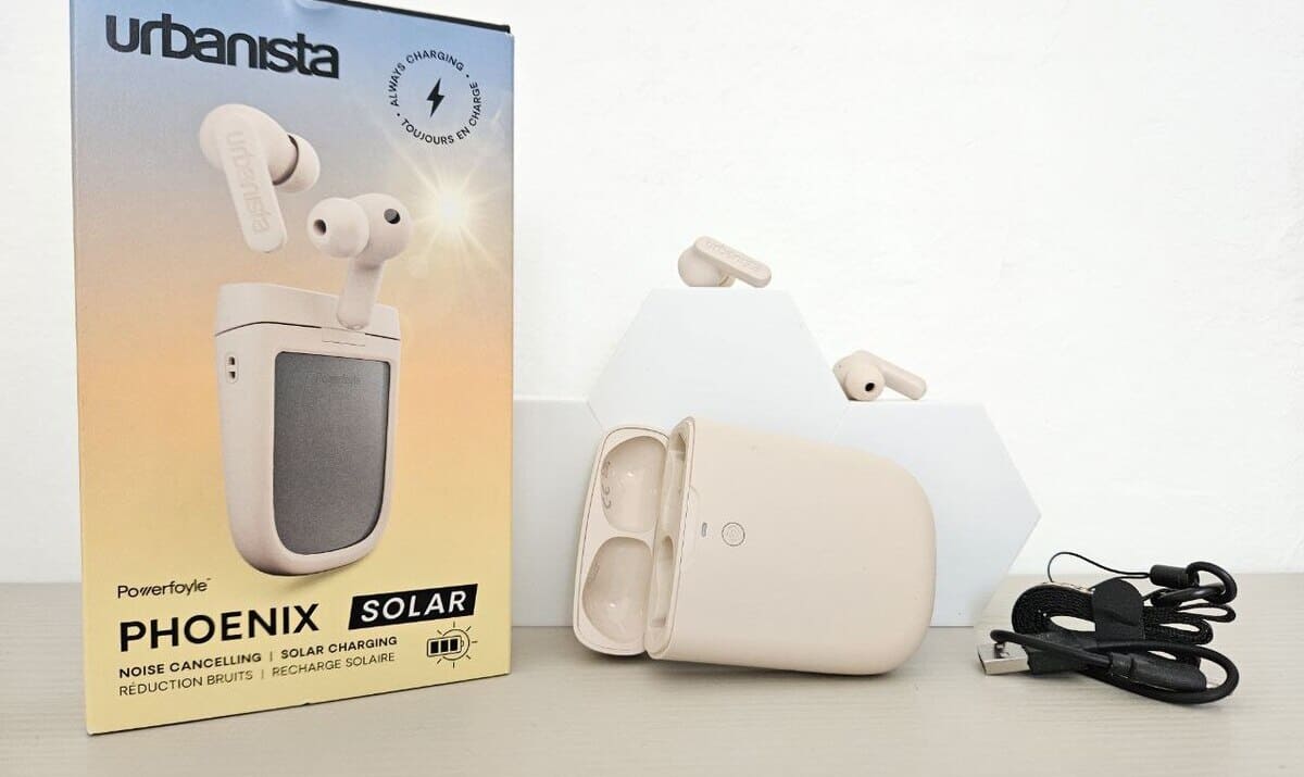 CeotechI's tweet photo. Urbanista Phoenix: TWS con ricarica solare e buon suono - Recensione
#ANC #Auricolari #AuricolariWireless #EarBuds #GadgetTech #Powerfoyle #RicaricaSolare #Sostenibilità #Technology #Tecnologia #TWS #Urbanista #UrbanistaLosAngeles #UrbanistaPhoenix
https://t.co/XTPGHG1RNe https://t.co/VcIKQlpAKH