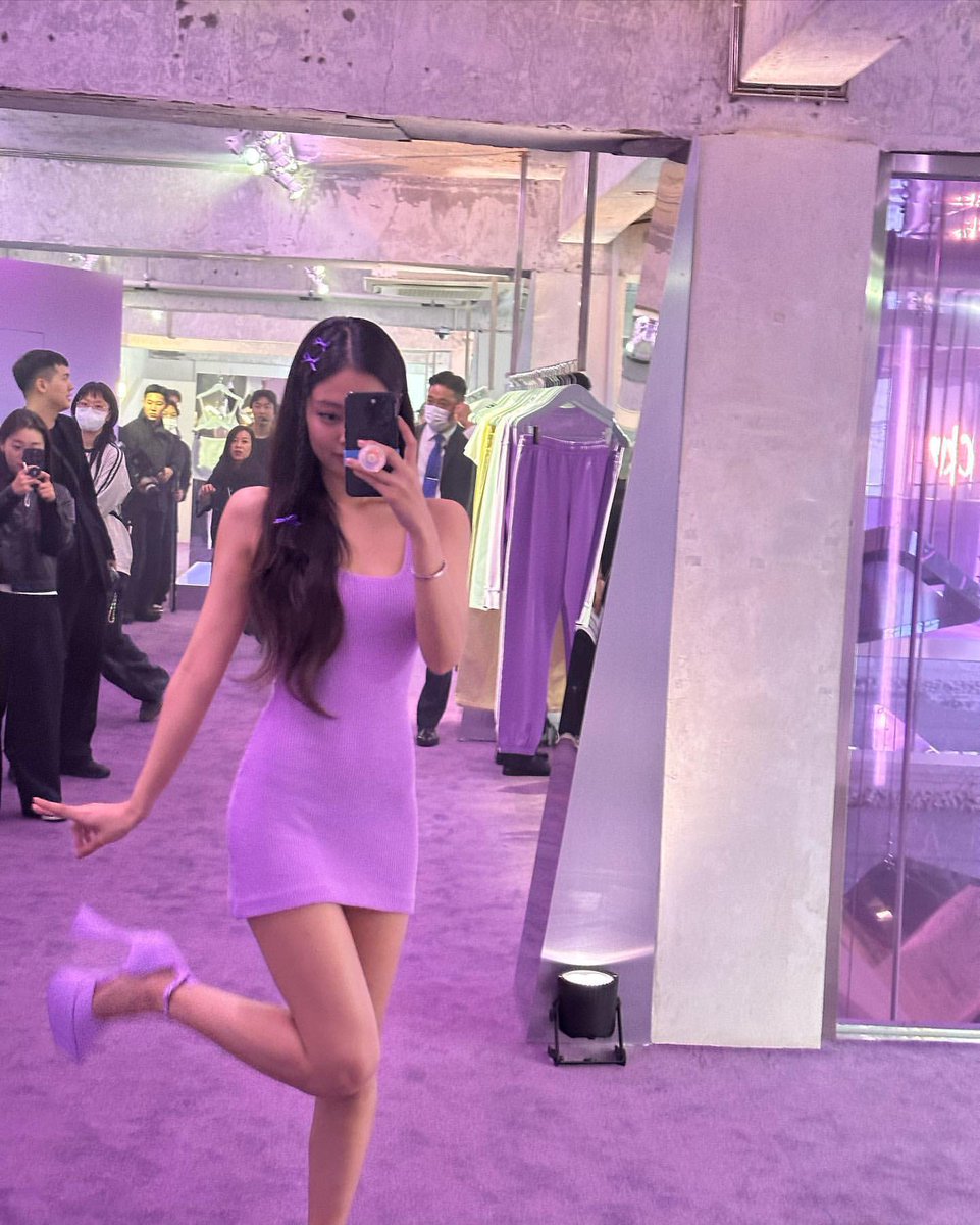 jenniesrenes's tweet photo. #JENNIE IG update! https://t.co/I49ym2sZ3K