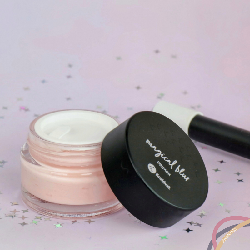#Kruidvat is niet alleen bezig met de verbetering van de Natures verzorgingsproducten, ook het make-up assortiment wordt steeds uitgebreid. Het nieuwste item is de Kruidvat Magical Blur Primer. Bekijk hem hier 👉🏻

thenextg1rl.nl/kruidvat-magic…
