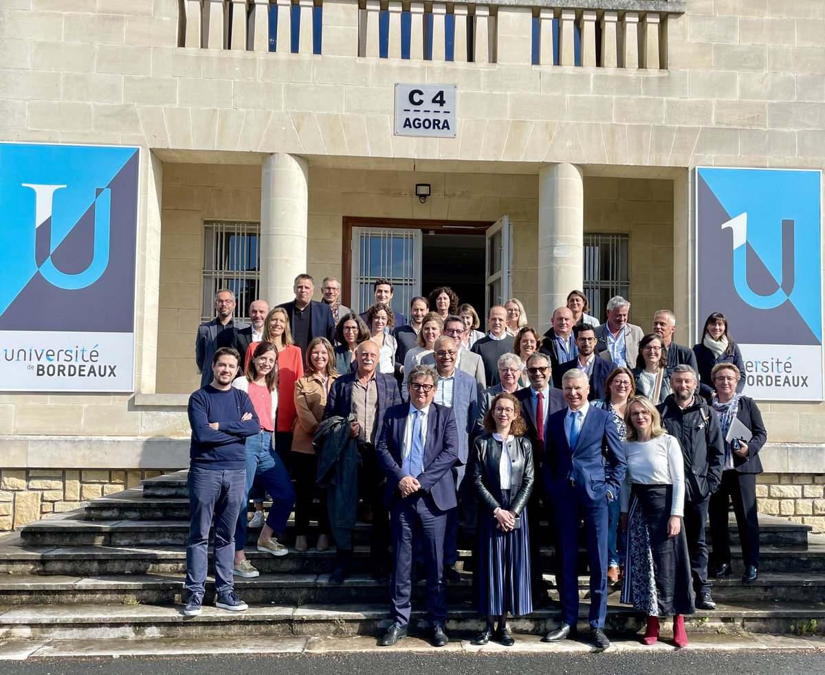 Yann Bubien (@yannbubien) on Twitter photo Ce matin avec <a href="/LiseAlter/">Lise Alter</a> directrice générale de l’Agence de l’Innovation en Santé à l’ <a href="/univbordeaux/">Université de Bordeaux</a> avec <a href="/allis_na/">ALLIS-NA</a> <a href="/NvelleAquitaine/">Nouvelle-Aquitaine</a> <a href="/ihu_liryc/">IHU Liryc</a> <a href="/SATTaquitaine/">SATT Aquitaine</a> <a href="/ESEA_NA/">ESEA Nouvelle-Aquitaine</a> <a href="/CHUBordeaux/">CHU de Bordeaux</a> <a href="/ARS_NAquit/">ARS Nouvelle-Aquitaine</a> <a href="/Inserm/">Inserm</a> <a href="/Inria/">Inria</a> Ce matin avec <a href="/LiseAlter/">Lise Alter</a> directrice générale de l’Agence de l’Innovation en Santé à l’ <a href="/univbordeaux/">Université de Bordeaux</a> avec <a href="/allis_na/">ALLIS-NA</a> <a href="/NvelleAquitaine/">Nouvelle-Aquitaine</a> <a href="/ihu_liryc/">IHU Liryc</a> <a href="/SATTaquitaine/">SATT Aquitaine</a> <a href="/ESEA_NA/">ESEA Nouvelle-Aquitaine</a> <a href="/CHUBordeaux/">CHU de Bordeaux</a> <a href="/ARS_NAquit/">ARS Nouvelle-Aquitaine</a> <a href="/Inserm/">Inserm</a> <a href="/Inria/">Inria</a>