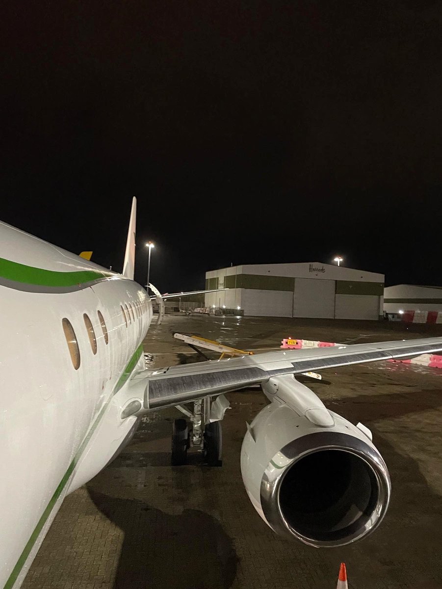 ACS_USA's tweet photo. Arriving to the slopes in style! Lucy from #ACSLON used her #aircraft knowledge to source and arrange the #charter of this spacious Lineage 1000, that could comfortably accommodate 15 friends traveling with bags and skis for a Swiss ski break - https://t.co/b1fu9EYXhy #travel https://t.co/WhiRGWXtd9