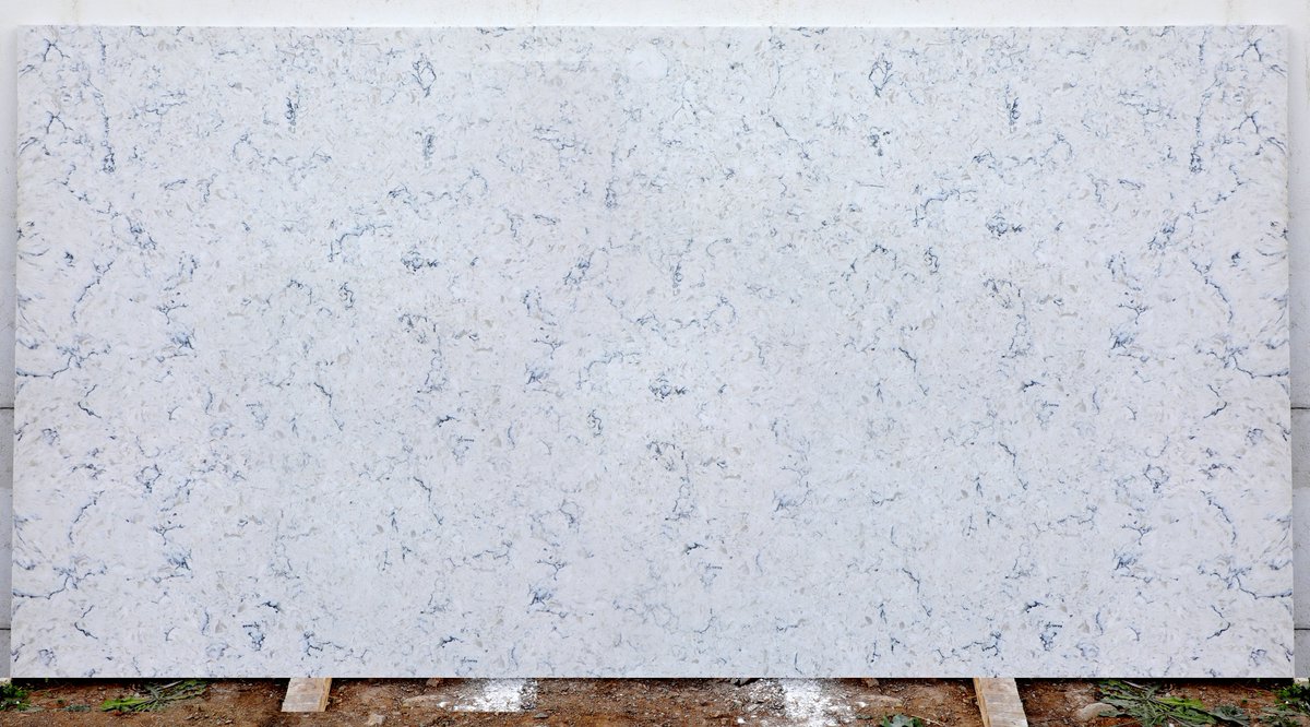 #SurfWhite Quartz 323x163 cm in our stock... DM for details.

'Experience the Elegance of Surf White Quartz in Your Space'
.
.
.
.
#QuartzCountertops #QuartzSlabs #QuartzSurface #EngineeredQuartz #QuartzManufacturer #QuartzDesign #QuartzInteriors #QuartzKitchen #QuartzBathroom