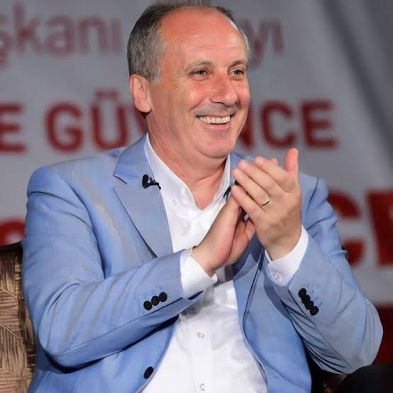 Muharrem İnce Cumhurbaşkanlığı adaylığından çekildi.