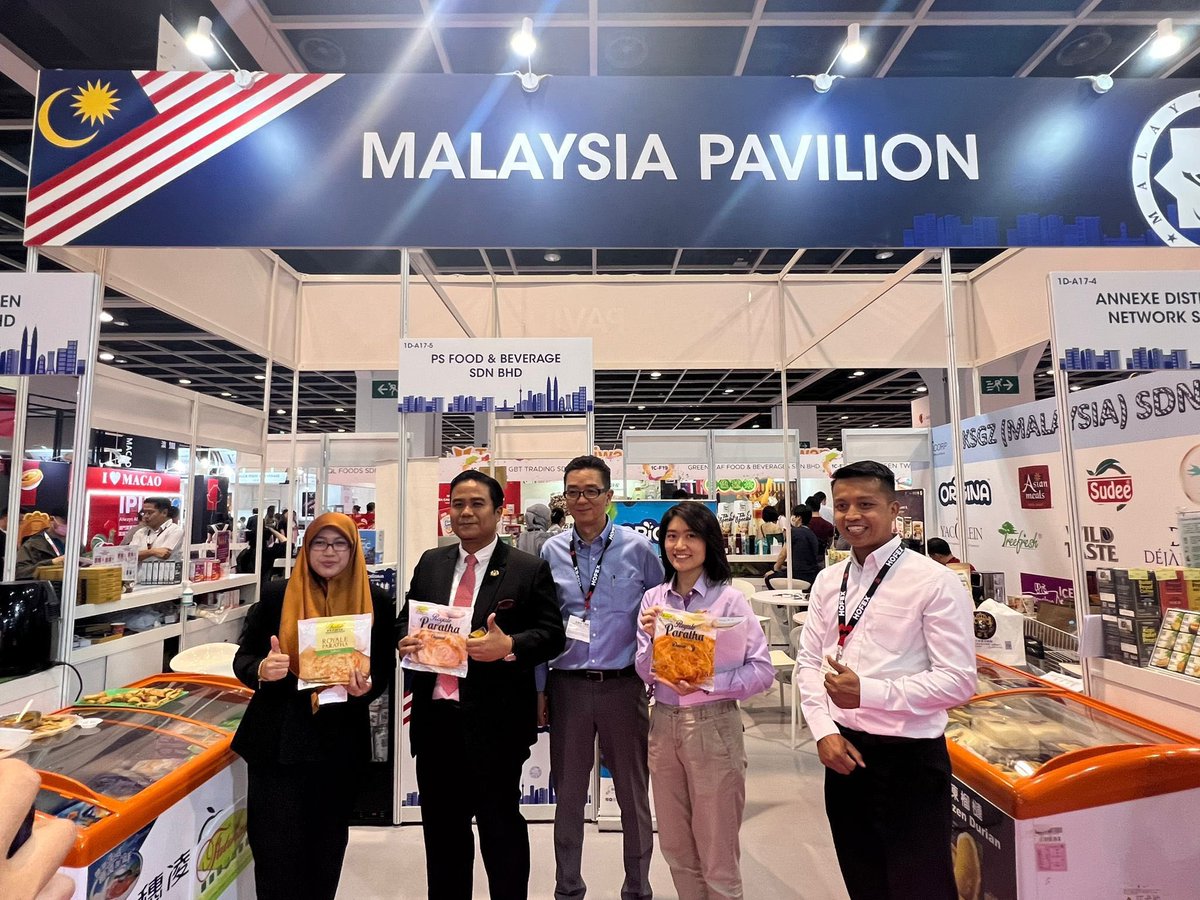 MYCGHKSAR's tweet photo. Come and visit the #Malaysia Pavilion at #HOFEX #HongKong at Hall 1C-D at the Hong Kong Convention & Exhibition Centre until 12 May 2023.
Full post: https://t.co/RNccIzNfwa
@matrade https://t.co/fCTL5bxm11