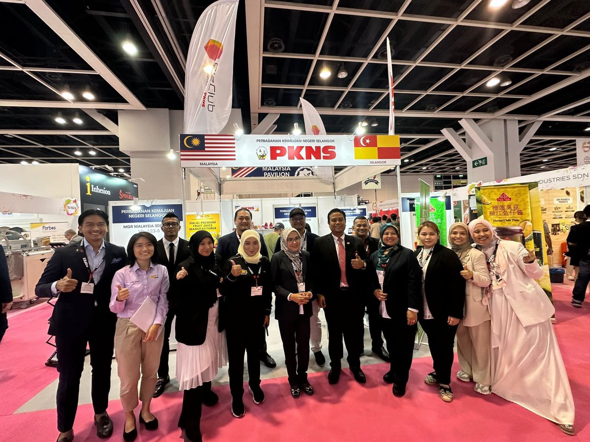 MYCGHKSAR's tweet photo. Come and visit the #Malaysia Pavilion at #HOFEX #HongKong at Hall 1C-D at the Hong Kong Convention & Exhibition Centre until 12 May 2023.
Full post: https://t.co/RNccIzNfwa
@matrade https://t.co/fCTL5bxm11