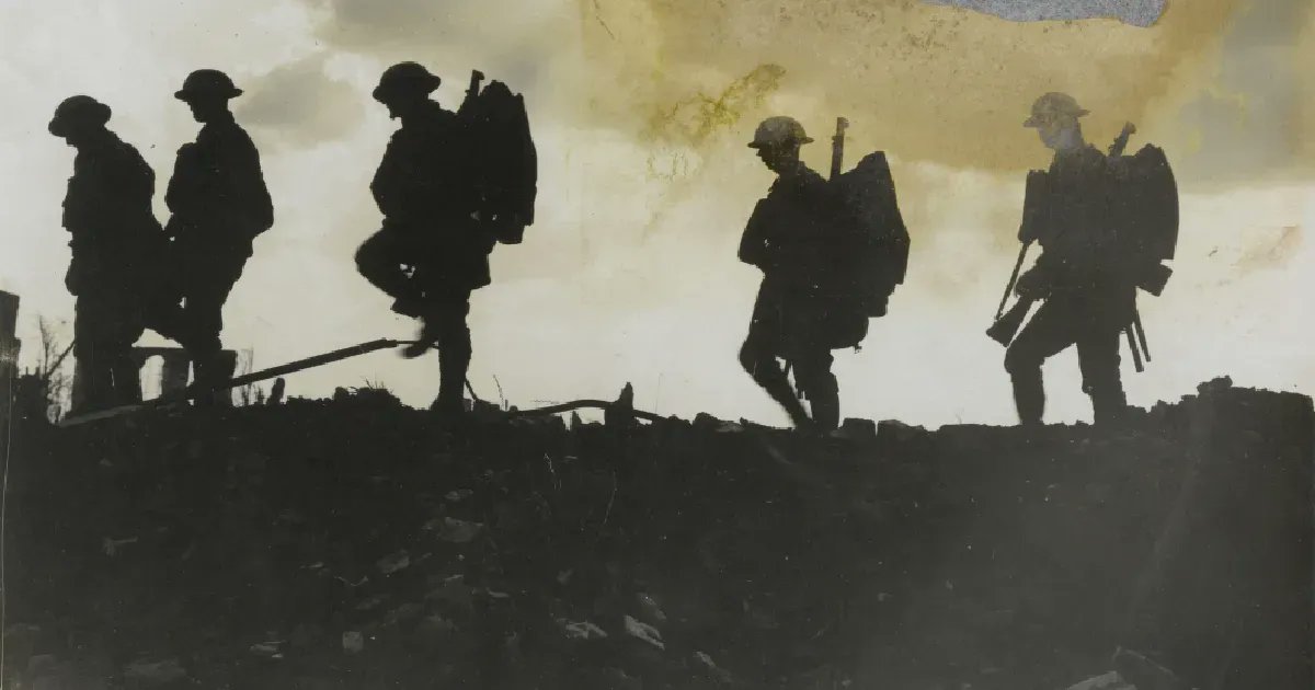 Morgen 12 mei lezing over ‘WO II Bronnen voor familiegeschiedenis onderzoek’. Onze expert Martijn Spruit legt uit hoe je in (onze) oorlogsbronnen kunt zoeken om je familiegeschiedenis in kaart te brengen. Meld je snel aan, via een mail naar service@cbg.nl. Er is beperkt plek!