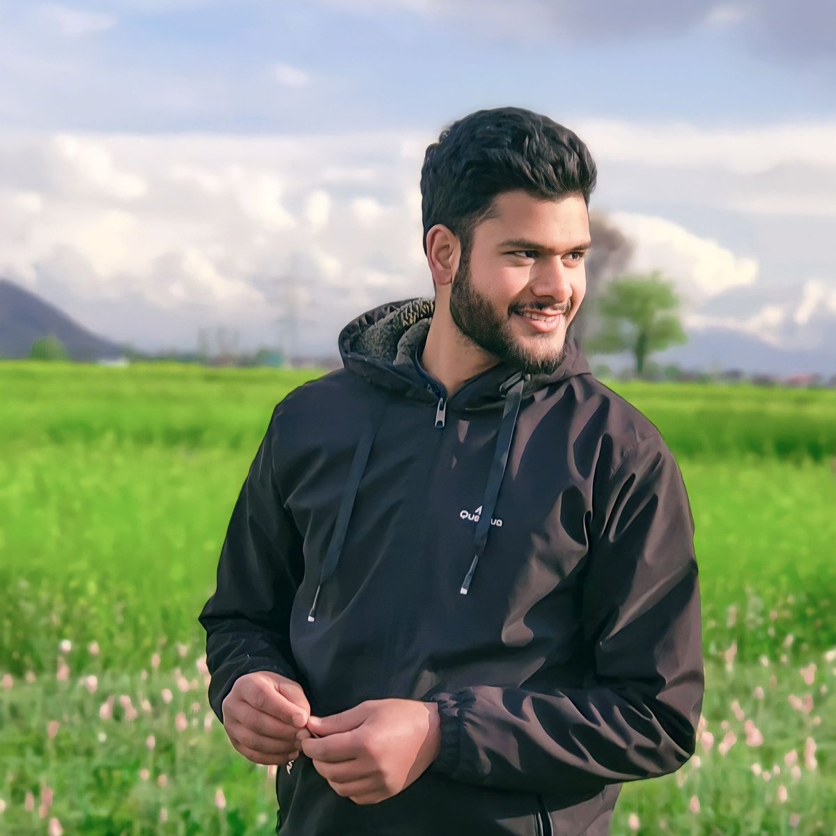 fazil_bashirr's tweet photo. #NewProfilePic https://t.co/202Km4N67t