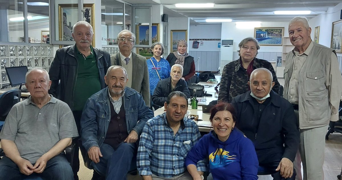 sevginazo's tweet photo. @mansuryavas06 @ankarabbld @abbbasin @ankaragelisiyor
@bey_dikmen @AdnanTatlisu @mizrakesin 
@OnsoySEMA @sevginazo @mavimasa #MansurYavaş  #pazartesi #Ankara MUTLUYUZ DERSLER HARİKA💕💕💕 https://t.co/lXUJ47raCE