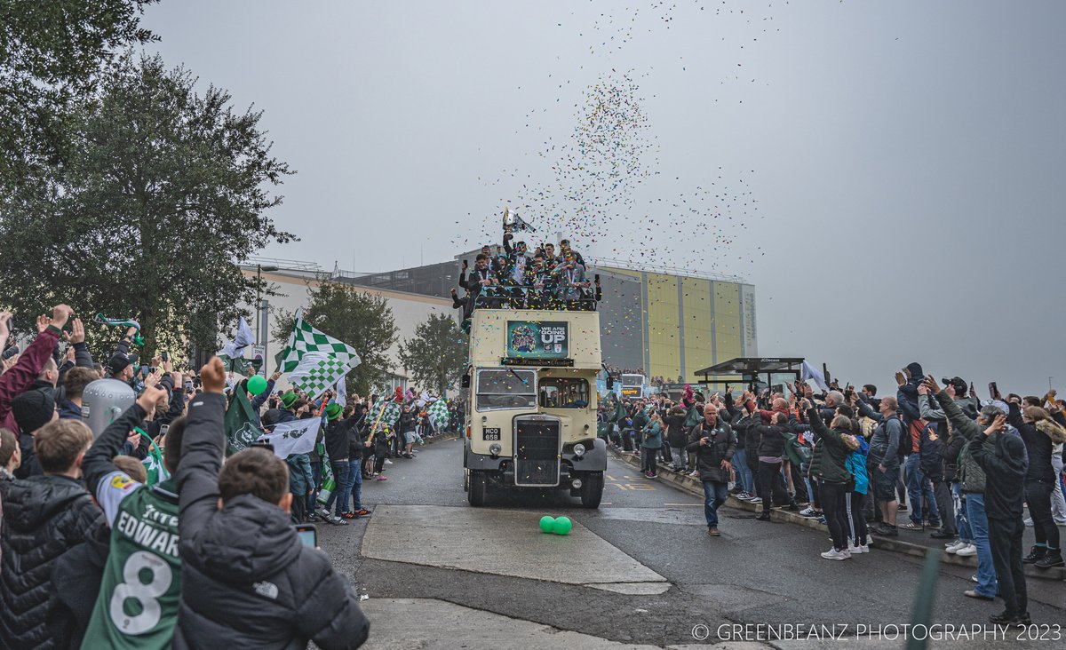 Magic end to a magic season. Congratulations to Plymouth Argyle. There is a reason this Beanz is Green. Promotion Parade gallery up on FB - facebook.com/media/set/?van…