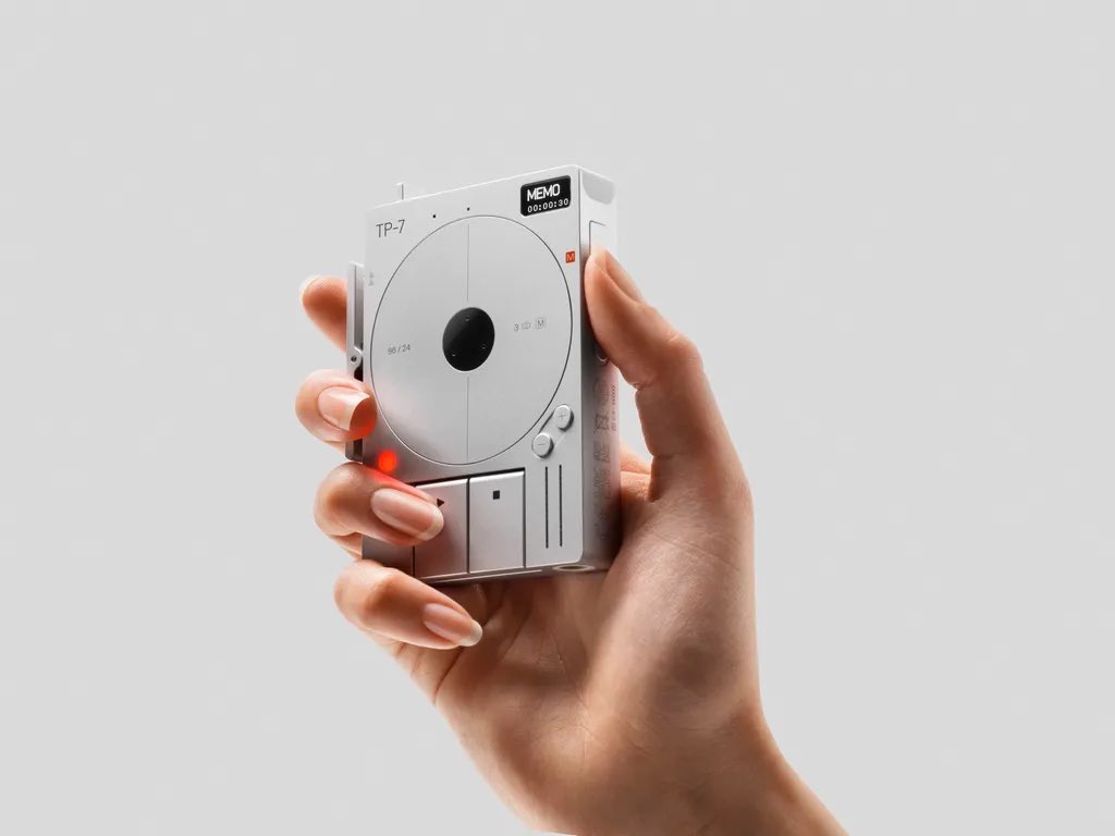 ilyamiskov's tweet photo. Teenage Engineering just dropped a TP-7 Field Recorder. 

They’re on a rampage! https://t.co/kfFfNNP5TD