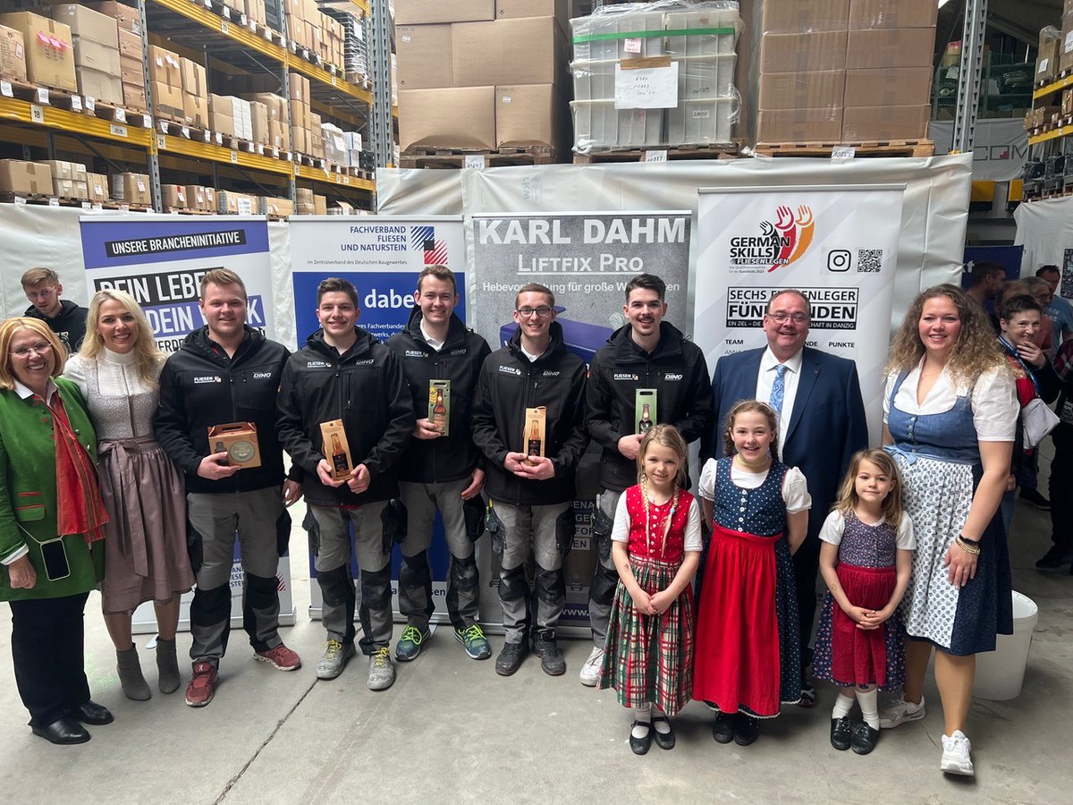 Grad1200's tweet photo. Finale der GermanSkills: EM-Teilnehmer steht fest - https://t.co/kjm9YzaPqa https://t.co/tSVYJYfdnK