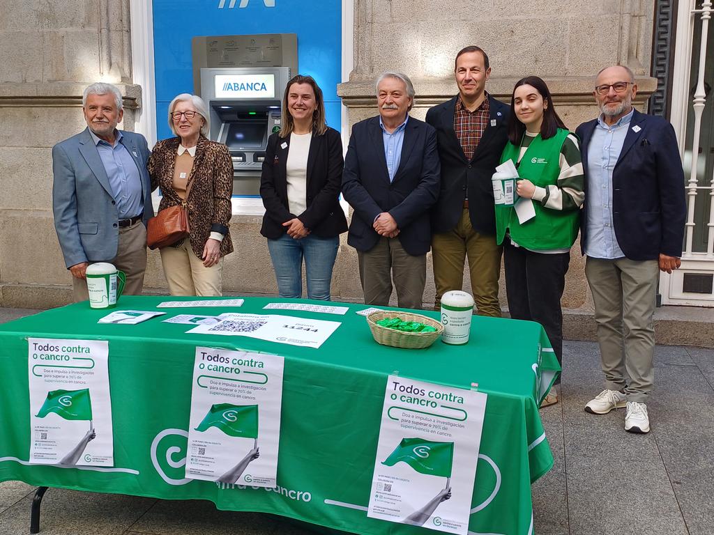 PacoOU2023's tweet photo. 👉🏽 É importantísimo colaborar coa Asociación Española Contra o Cancro. 
Os datos sinalan que 1 de cada 2 homes e 1 de cada 3 mulleres padecerán esta enfermidade ao longo da súa vida. 
O cancro é un asunto de todos.

Hoxe estarán na rúa do Paseo para recibir donacións. https://t.co/9WSFZvfZZ2