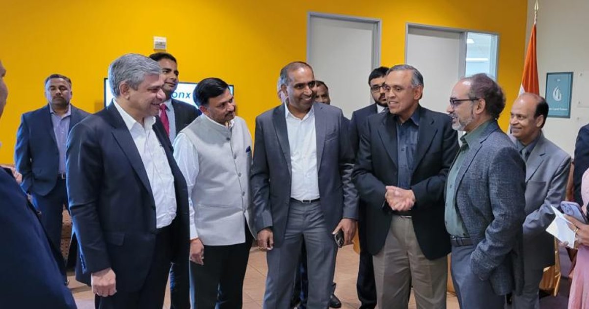 Kloudspot is pleased to connect with India's Honor'ble Union Minister for Railways <a href="/AshwiniVaishnaw/">Ashwini Vaishnaw</a>  &amp; Honor'ble Counsul General, <a href="/nagentv/">Amb.Dr TV Nagendra Prasad</a>  TV Nagendra Prasad on the progress &amp; opportunities in Indian IT and Digital Public Infrastructure.