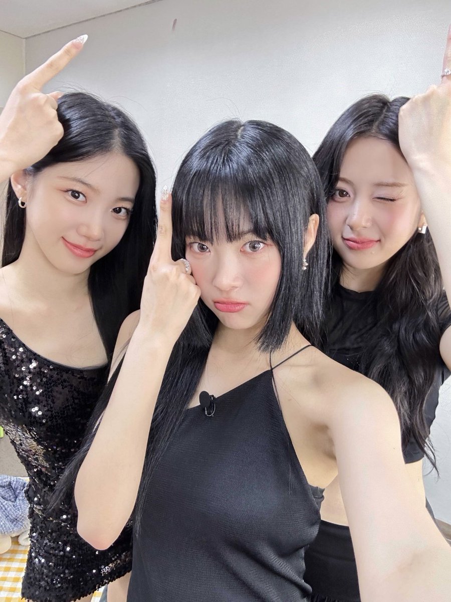 은채의 스타일기 tweet media