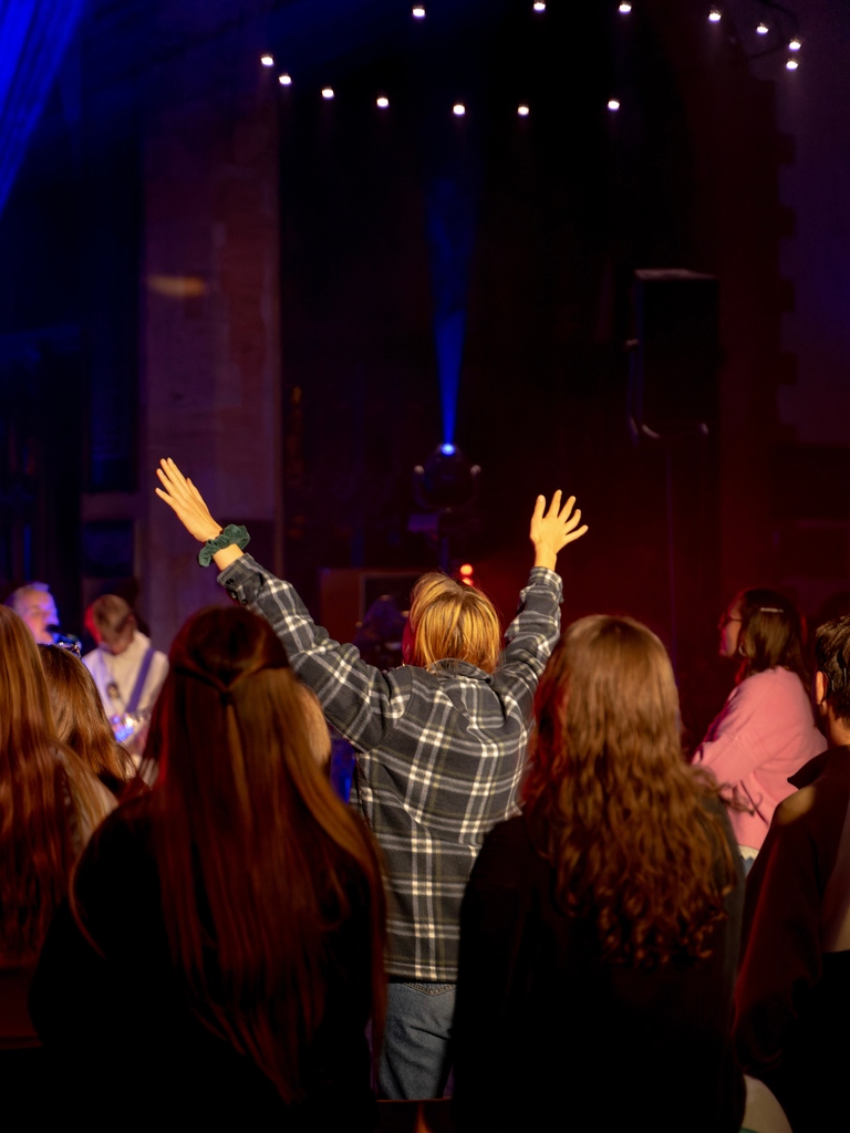 Let's look to Jesus! 🙌🏼

wearemovement.net/events

We're gathering in Yeovil THIS SUNDAY and we'd love you to join us as we come together to put Jesus first in our lives - see you on Sunday!

<a href="/BathWells/">Diocese of Bath & Wells</a> @GoTeamAdvisers

#WeAreMovement #MovementWorshipNights #Jesus #Yeovil