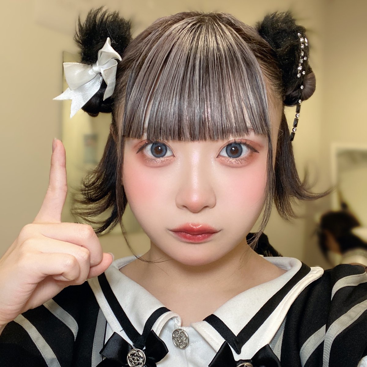 loverbwcutegirl's tweet photo. 恋瀬 まよいさんです。

Her name is 恋瀬 まよい

She is active in an pop idle called DINKY JUNK in japan

她叫 恋瀬 まよい

她活跃于日本名为彩DINKY JUNK的流行音乐组

＃DINKYJUNK　@DKJ_mayoi ＃恋瀬まよい
＃グラビア　＃アイドル　＃かわいい　＃IDOL https://t.co/x7TU20kl8D