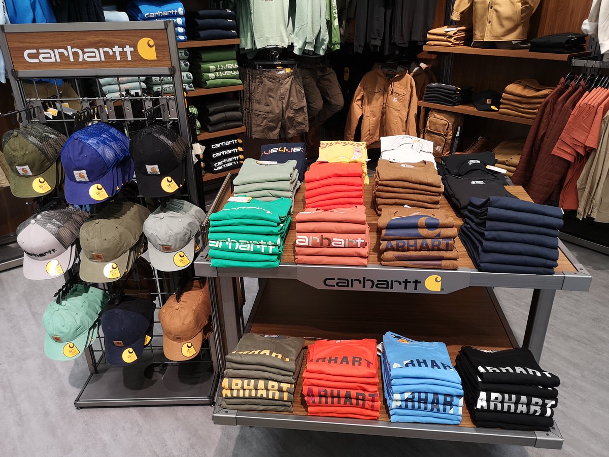 actuelvet's tweet photo. Vous cherchez une tenue résistante pour vos travaux les plus difficiles ou pour vos loisirs ? Découvrez les dernières nouveautés Carhartt. Disponibles dès maintenant dans les magasins Actuel Vet ! Soyez prêt à relever tous les défis avec Carhartt. 
#carhartt #vetementdetravail https://t.co/GawTdn4ZUq