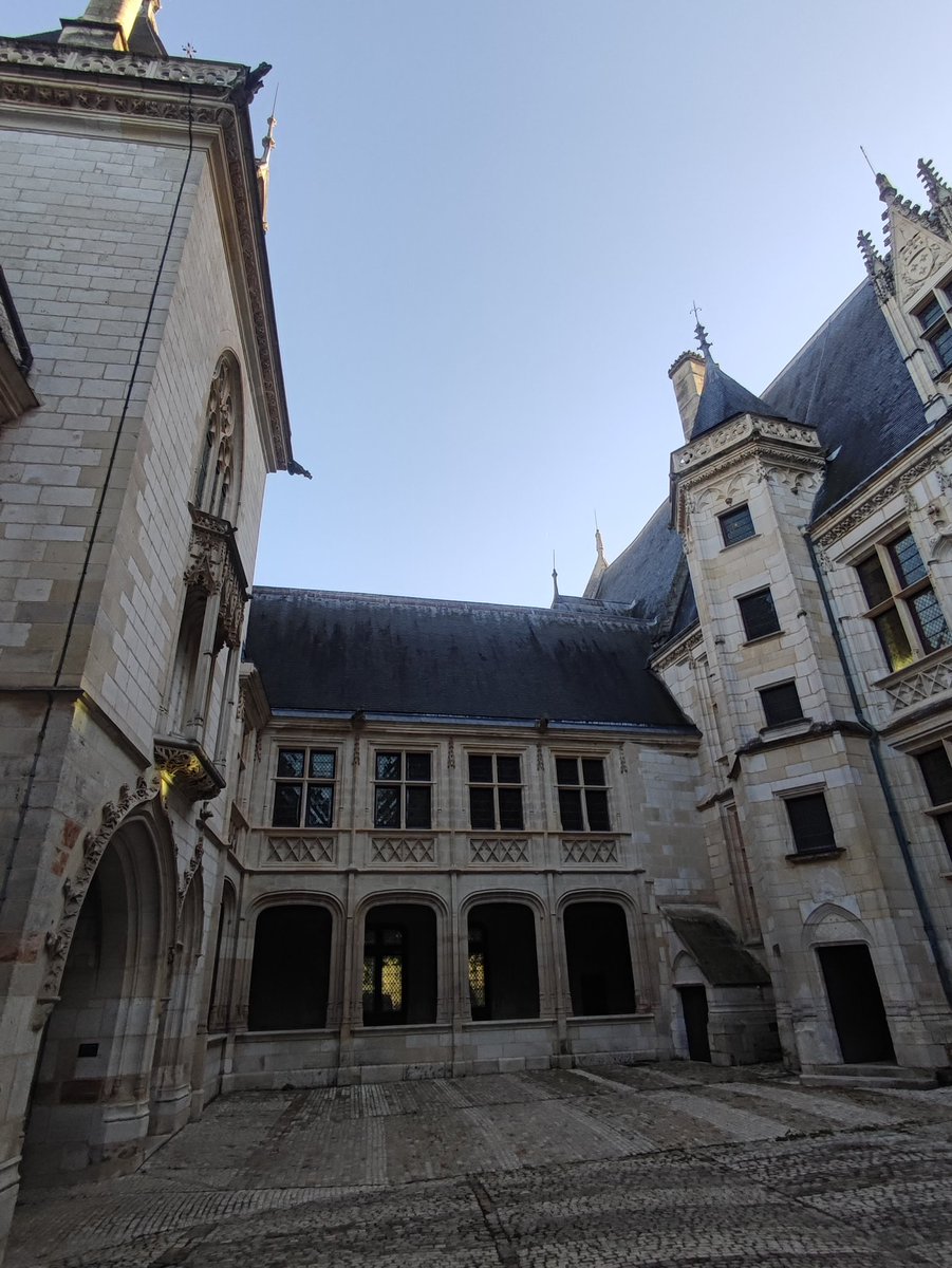 BerryRjc's tweet photo. #MonumentPréféré des Français

🗳️ À vos votes pour le Palais Jacques Cœur à Bourges 🤗

➡️ https://t.co/i8K9noMxVj https://t.co/scYMJSdSas