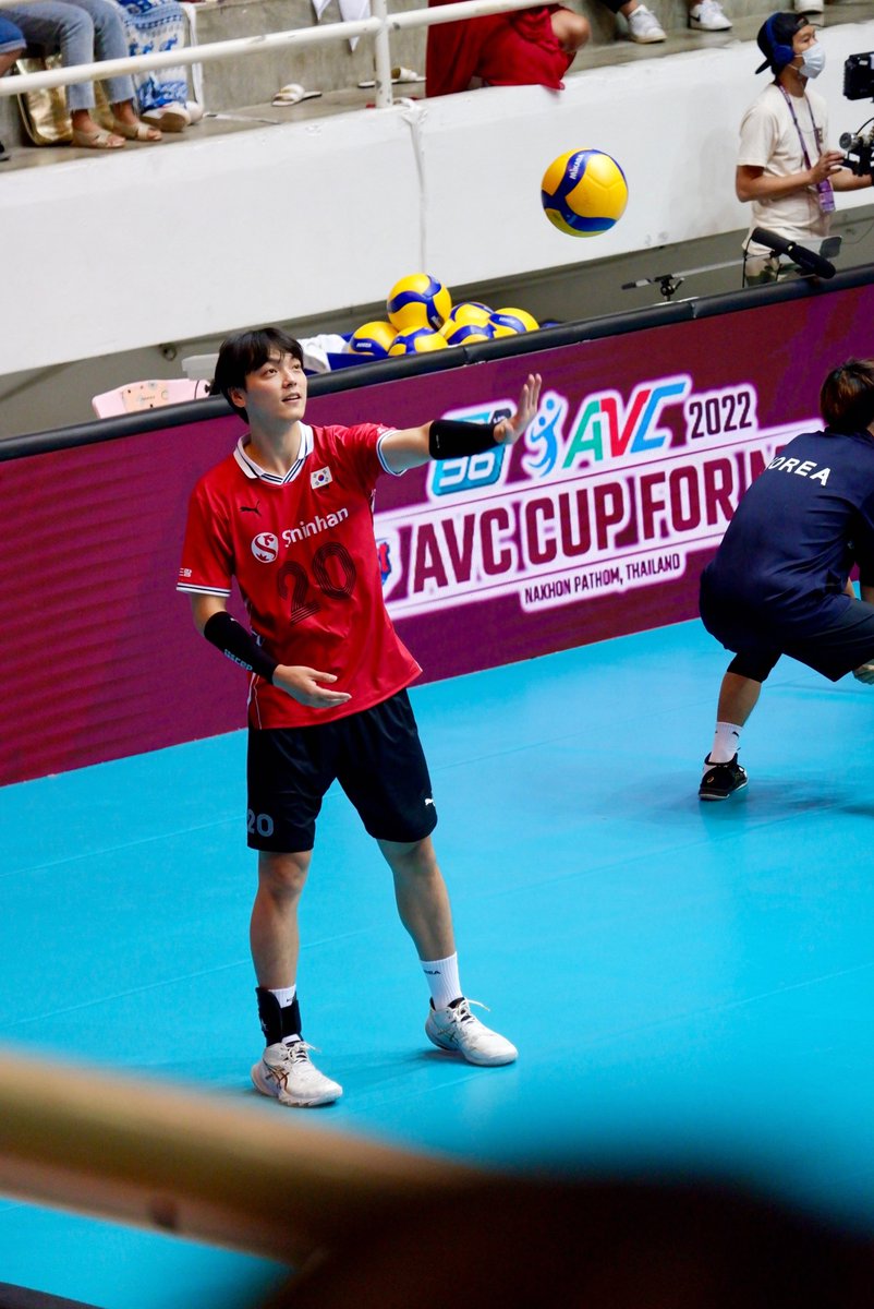 tatiir00m's tweet photo. 2022.08.14 AVC CUP for Men
📍Nakhon Pathom, Thailand
#AVCcupformen2022
#JoJaesung #조재성 https://t.co/VJZ8Msn3yf