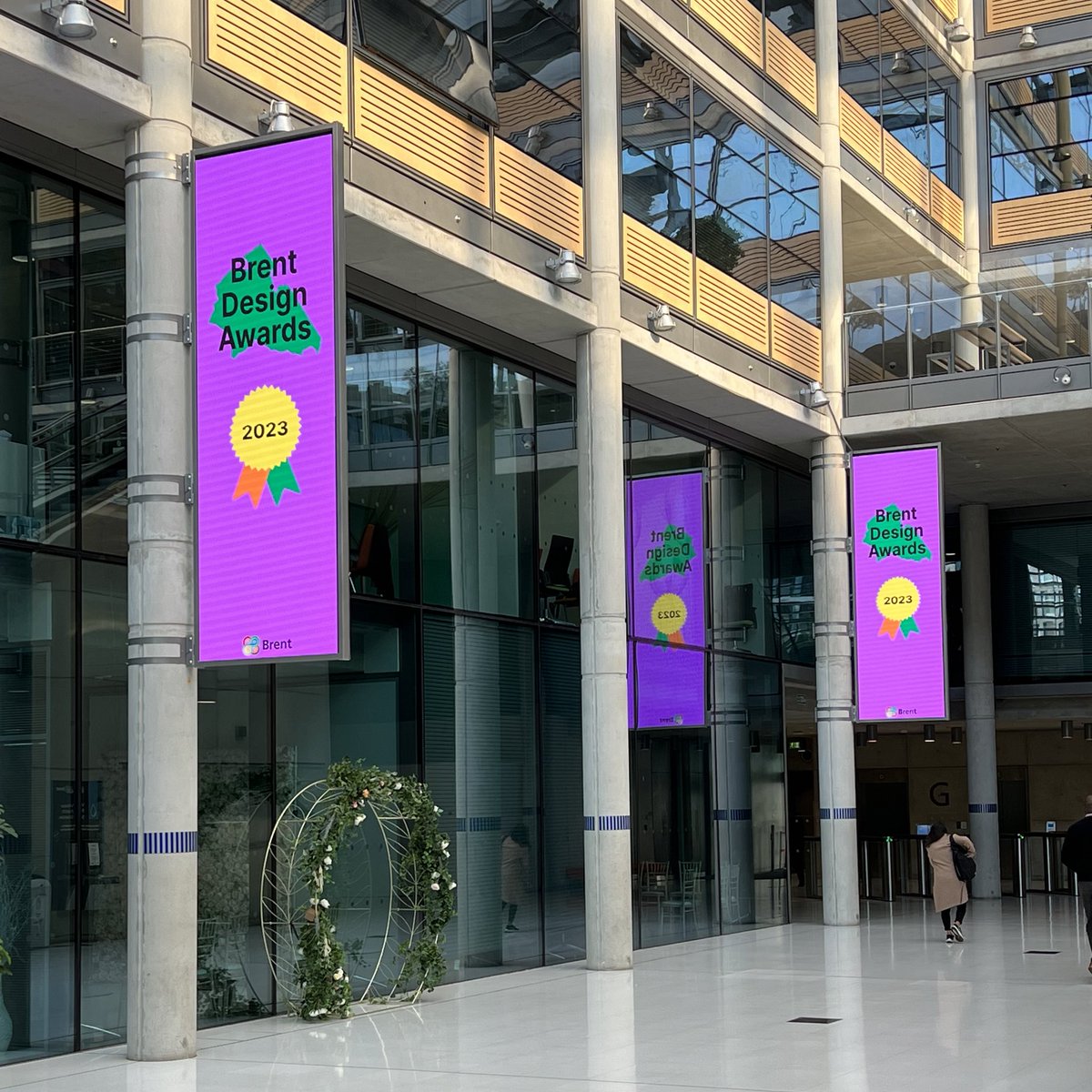 thejohnstiles's tweet photo. 💜💛 SHOW TIME 💚🧡#BrentDesignAwards #BDA23 https://t.co/kCXatg0hGb