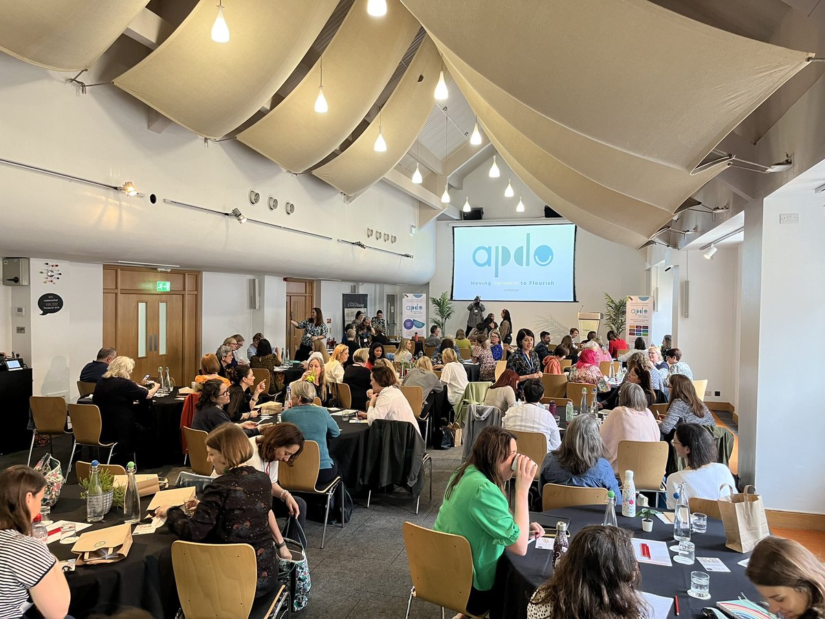 The Hanger Store tweet media