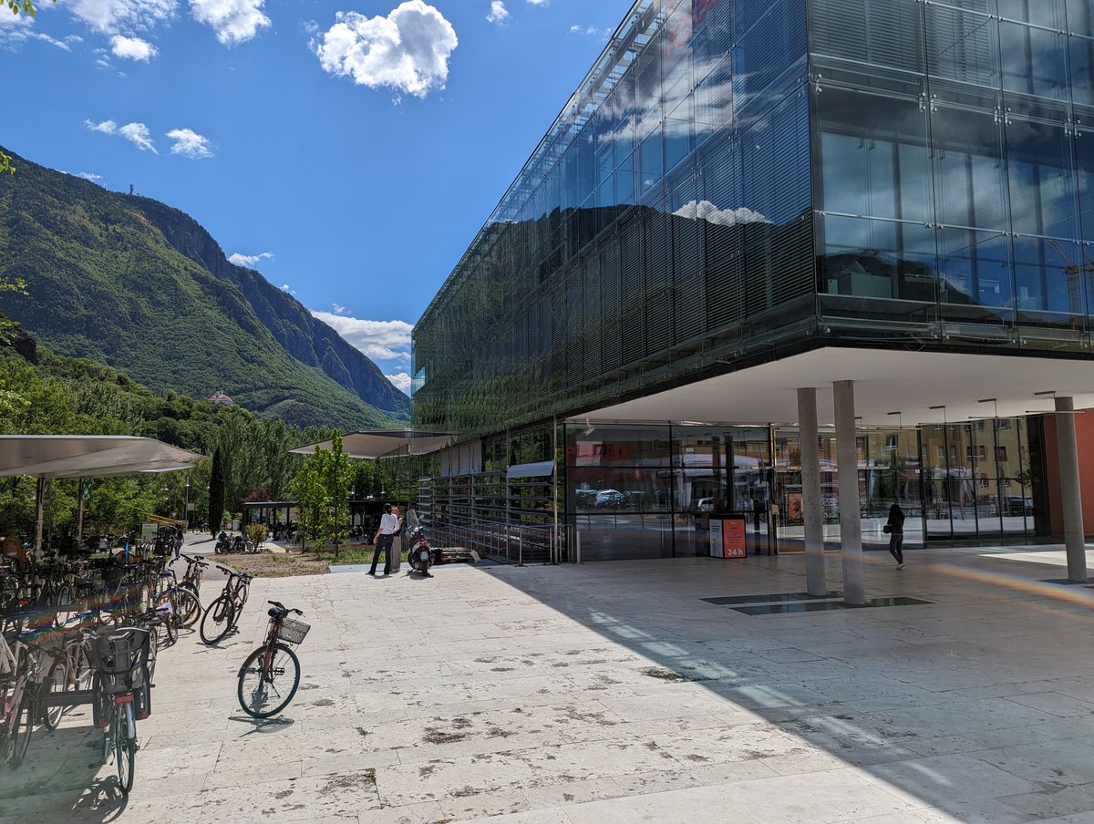 EuseaEvents's tweet photo. Adventure in the Alps 🏔️
This time last week, we were in beautiful Bolzano for #EUSEA23. It was great to see so many of you there!
Check out our summary of the week, and perhaps we will see you in Georgia for #EUSEA24
https://t.co/v6dg3VGB9D
#publicengagement #scicomm https://t.co/KRYYy97XnE