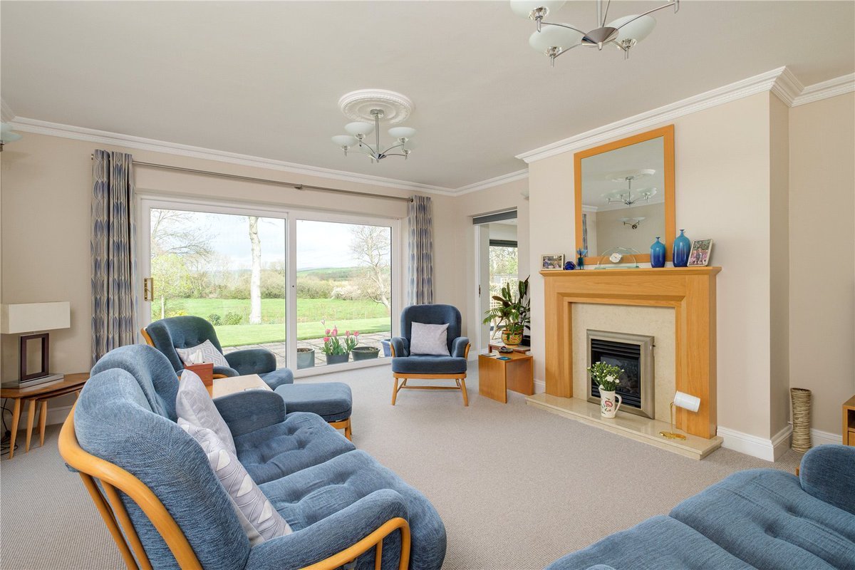 JSBridport's tweet photo. New instruction
Nottington Lane #Weymouth #Dorset
Riverside #Cottage is an exceptional 4 bedroom, architect designed, detached #familyhome, peacefully situated on a private no through road made up of just 5 #executivehomes. Guide price £950,000.
https://t.co/LDMCxdSjlF https://t.co/kyXmBXBfJP