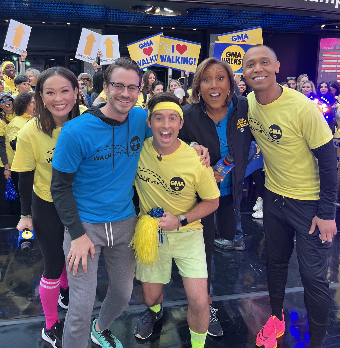 LionelMoise's tweet photo. National Walking Month 💛 @GMA #walkwithgma #gma #goodmorningamerica https://t.co/PRQdHdXtkb