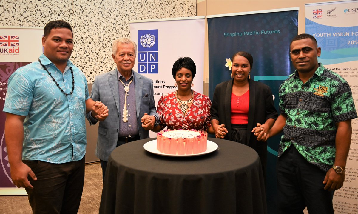 UNDP_Pacific's tweet image. #BREAKING⚡️ The #Pacific Youth will now be able to have their say in the regional policy discussions on governance in a structured and institutionalized way. A Youth Advisory Board on Governance was inaugurated w/ @Tuvalu_MJCFA Hon Minister &amp;amp; @ForumSEC -Gen.  #UNPRAC #PacificAct