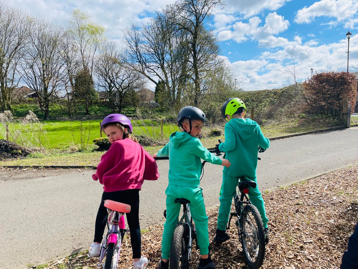 ScotChildmind's tweet photo. Lots going on this Childminding Week - great to see all your pics, post and tweets! 💙👍🏴󠁧󠁢󠁳󠁣󠁴󠁿📢😃

#CheerforChildminding #MakingaDifference #PlayLearnGrow #InspirationalChildminders #EmbracingDifference #ChildmindingChampions https://t.co/hJ7GWLxarV