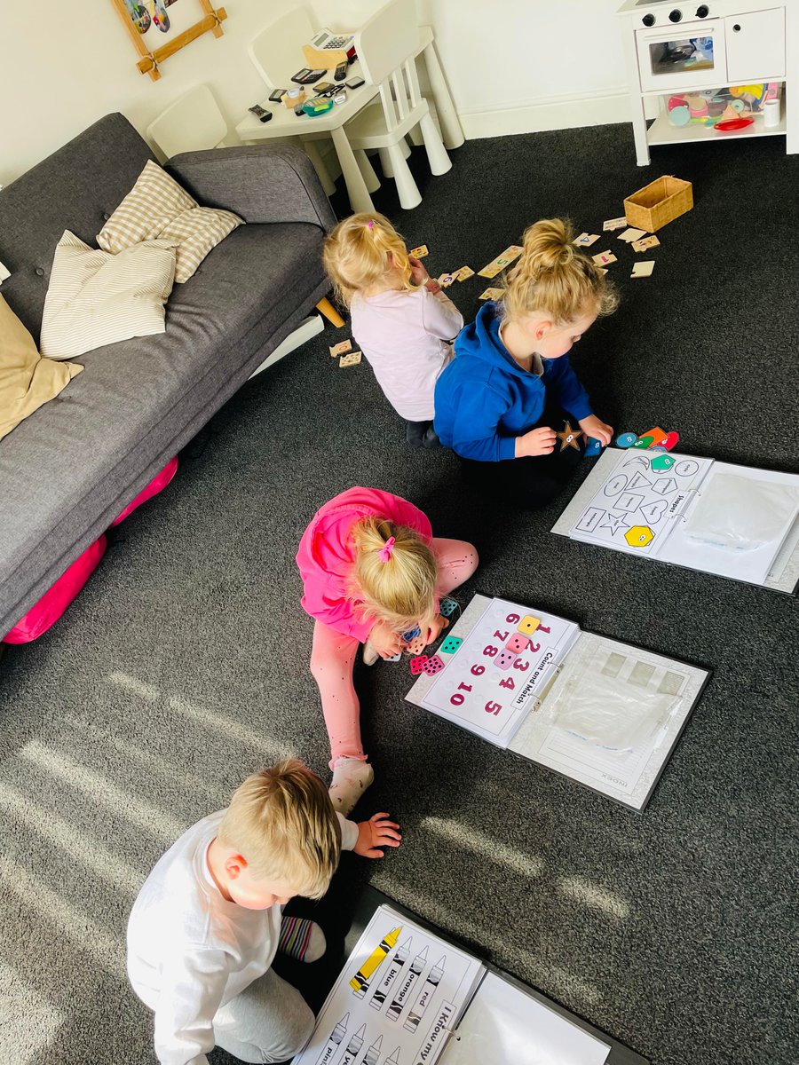 ScotChildmind's tweet photo. Lots going on this Childminding Week - great to see all your pics, post and tweets! 💙👍🏴󠁧󠁢󠁳󠁣󠁴󠁿📢😃

#CheerforChildminding #MakingaDifference #PlayLearnGrow #InspirationalChildminders #EmbracingDifference #ChildmindingChampions https://t.co/hJ7GWLxarV