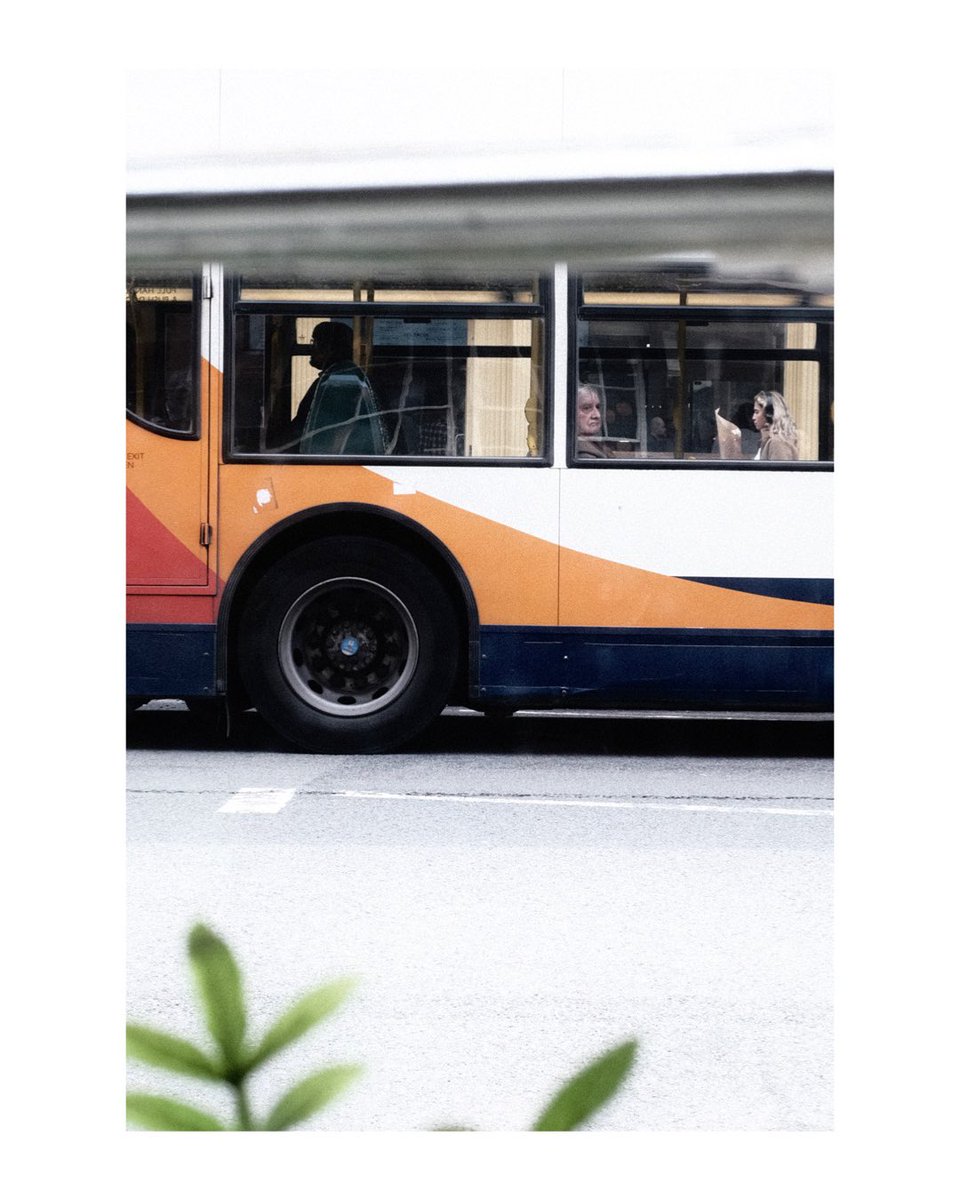 stillsbyjo's tweet photo. coastal bus
.
#streetphotography https://t.co/zulkc8Dux7